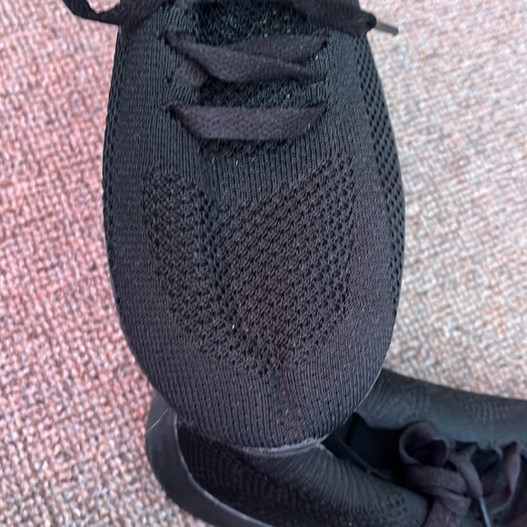 Athletic Works shoes - Picture 7 of 7